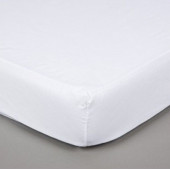Zoom coin protège matelas forme drap housse 400 grammes par m² lit une place 